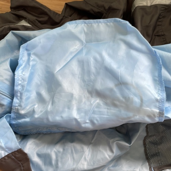 Disney parks windbreaker - Picture 8 of 8